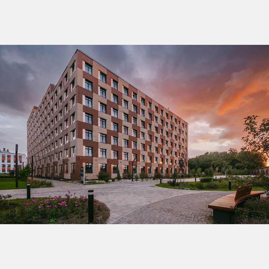 3-к. квартира, 129,8 м², 9/9 эт.