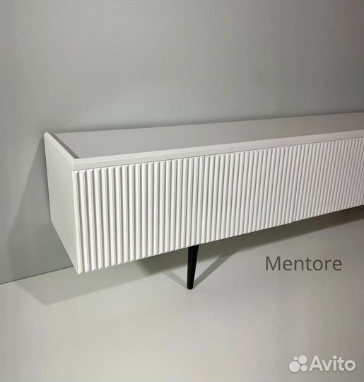 Тумба тв Bravo дизайнерская (на опорах)