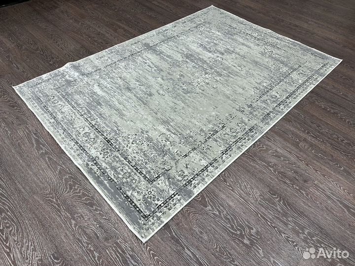 Ковер вискозный 1.6х2.3 Бельгия