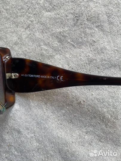 Солнцезащитные очки