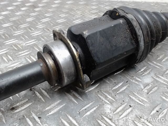 Полуось передняя правая (приводной вал, шрус), Lan