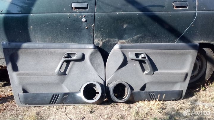 Дверные карты ваз 2110