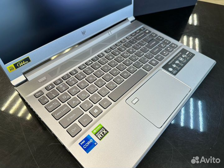 Ноутбук Acer Predator 14/i5-11300H/SSD-512Gb/DDR4