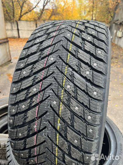 iLink Wintervorhut Stud II 275/50 R20 116W