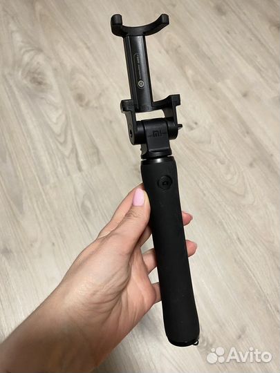Монопод проводной Mi selfie stick