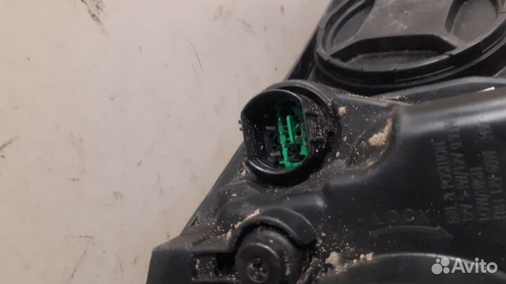 Фара левая Hyundai Creta