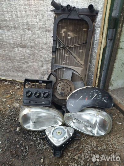 Фары на opel corsa д