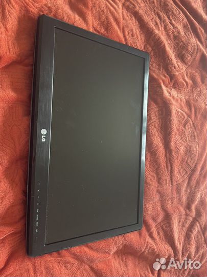 Телевизор LG 26