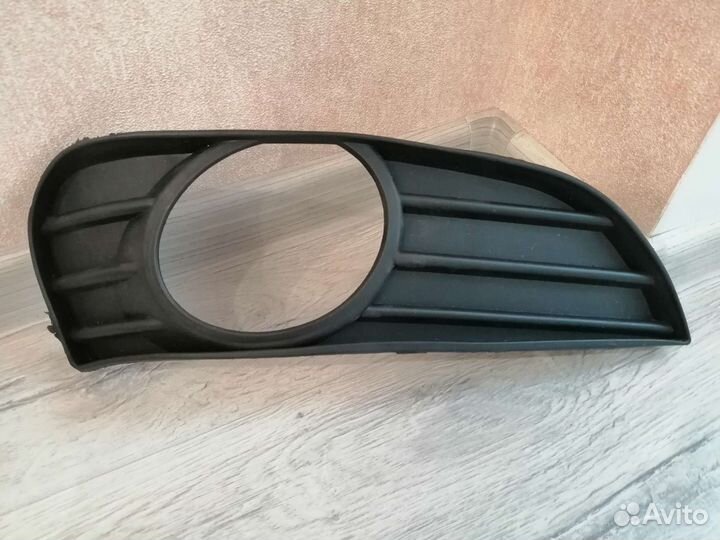 Рамка Птф Geely MK Cross правая