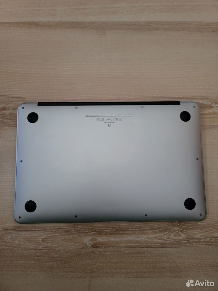 Apple MacBook Air 11 2010