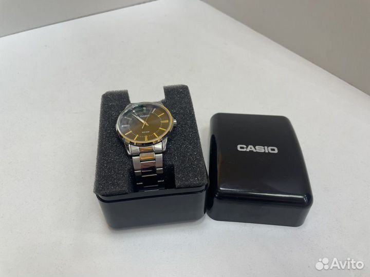 Часы Кварцевые Casio wr-50m