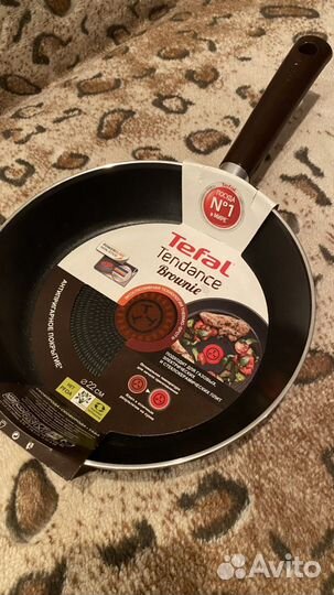 Новые сковороды Tefal, диам.22-28 см