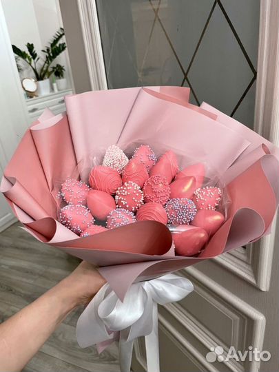 Букет с клубникой в шоколаде