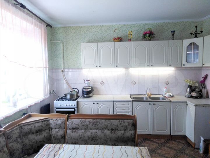 Дом 190 м² на участке 10 сот.