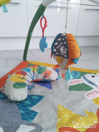 Развивающий коврик Infantino