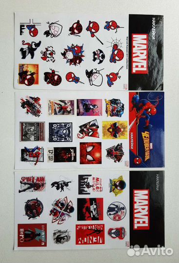 Наклейка Marvel