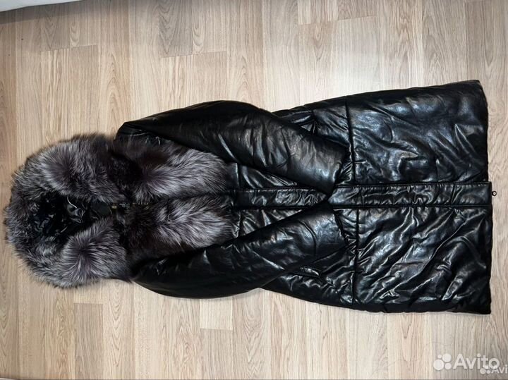 Пуховик женский