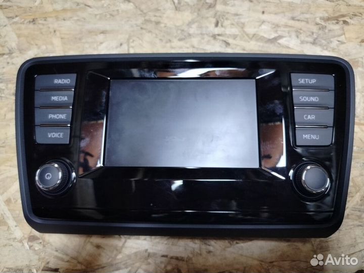 Магнитола Skoda Yeti