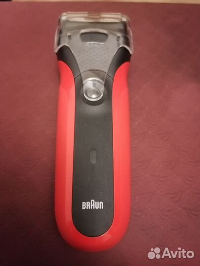 Бритва электрическая Braun S3. Тип 5408. Красная