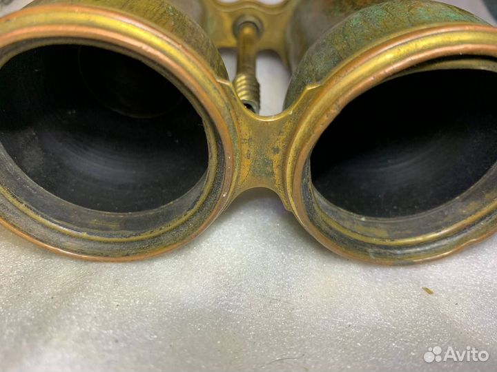 Бинокль старинный