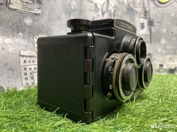 Ломо Спутник