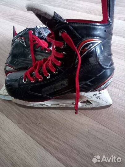 Хоккейные коньки bauer vapor