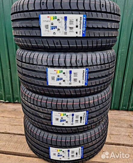 Triangle EffeXSport TH202 285/45 R19 и 255/50 R19 111Y