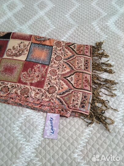 Шарфы платки палантины