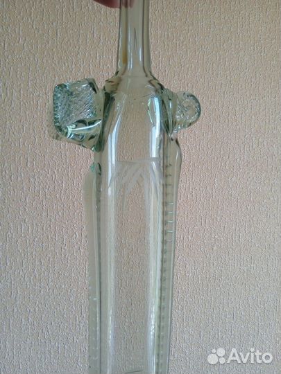 Стеклянная сабля -бутылка