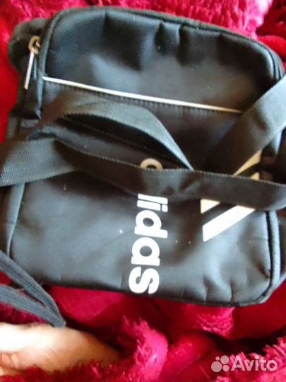 Сумка мужская. Почти новая. Через плечо.Восточный