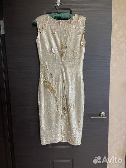 Платье на выход