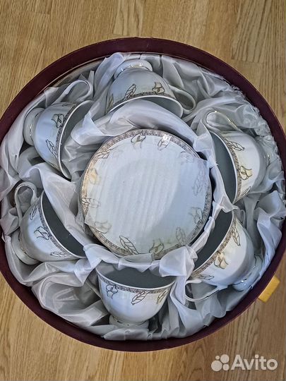 Чайный сервис, новый