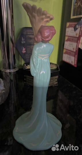 Статуэтка подсвечник