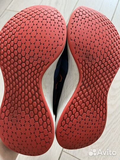 Кроссовки new balance