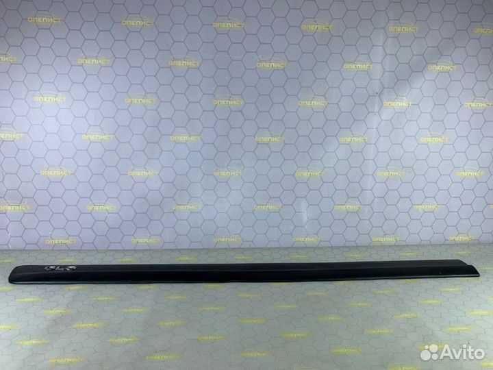 Молдинг двери передний левый Opel Sintra