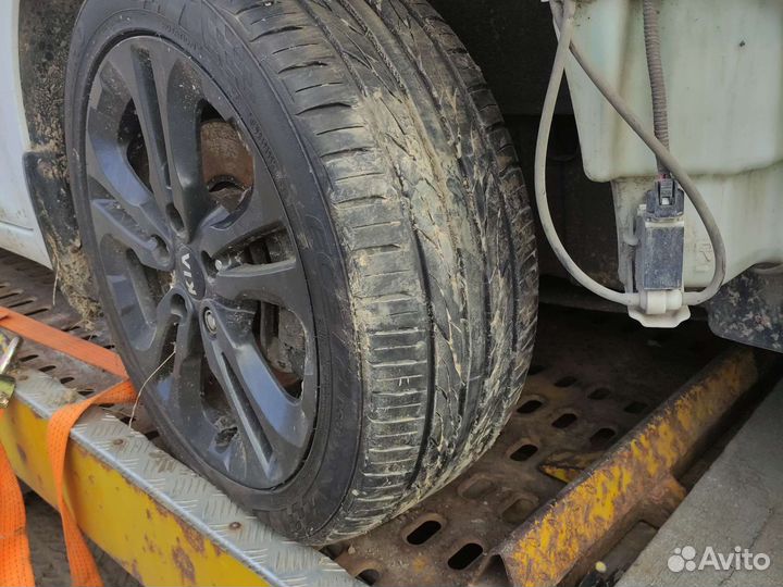 Kumho Ecsta PS31 225/45 R17 94W