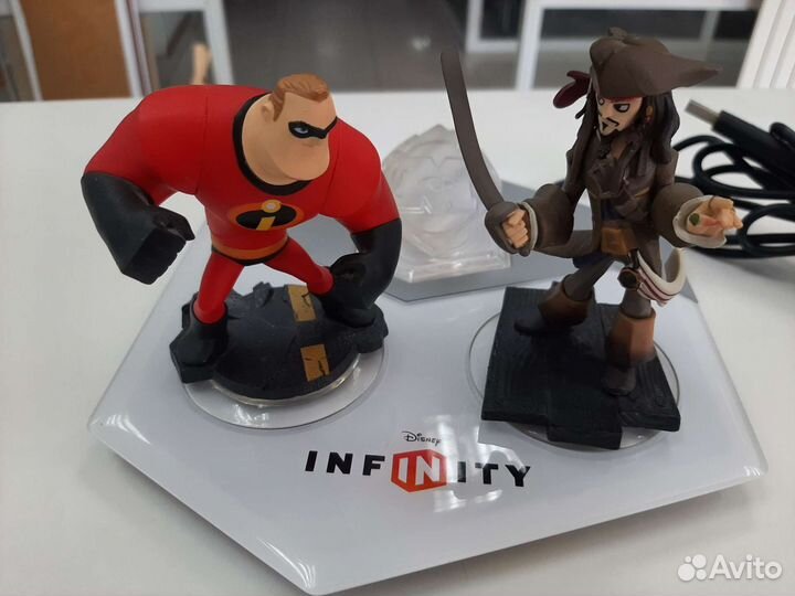 Платформа Disney Infinity (xbox360, б/у)