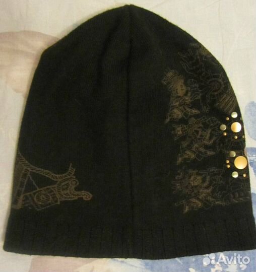 Новая Шапка Демисезон молодёжная
