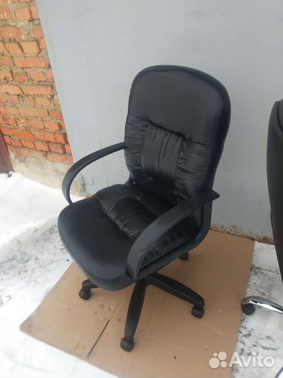 Кожаные компьютерные кресла