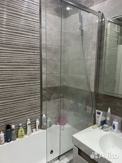 Стеклянная перегородка для ванной kerama marazzi