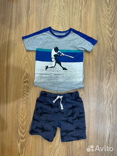 Костюм Carter's