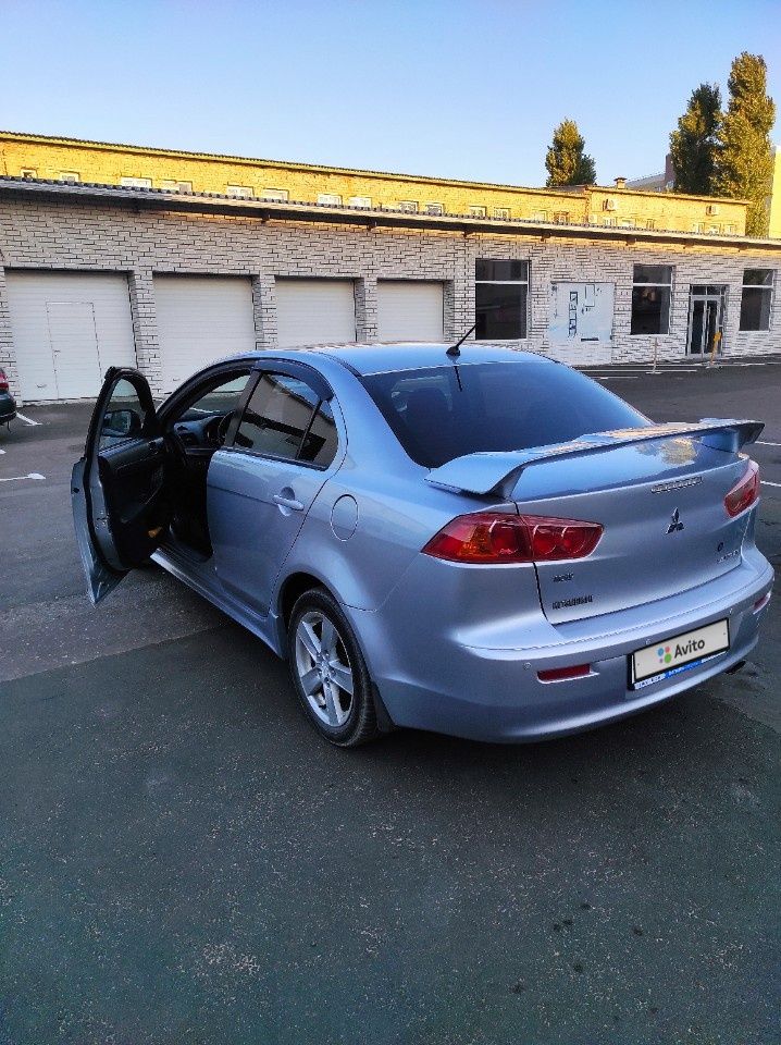 Mitsubishi Lancer: фото владельца