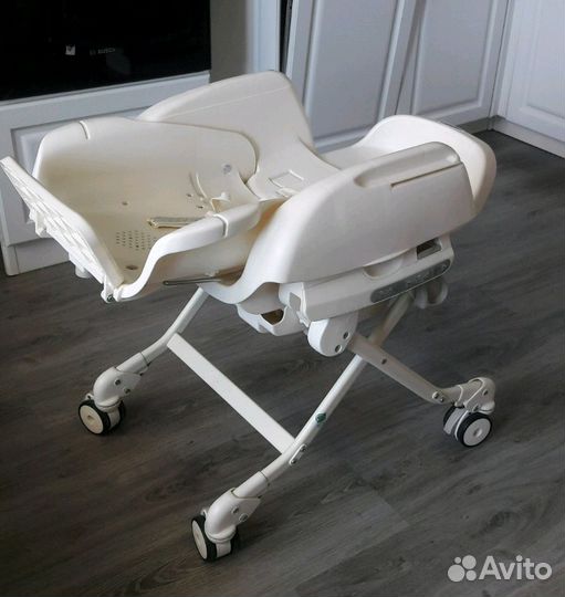 Электронная люлька - стульчик Combi