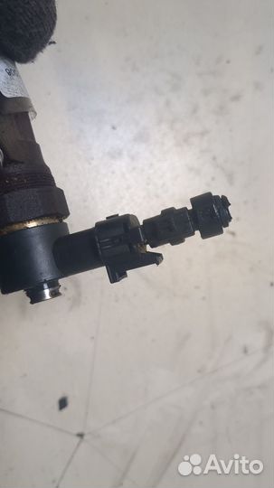 Форсунка топливная киа Sorento, 2006