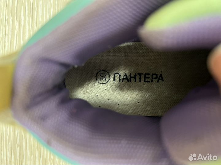 Кроссовки детские