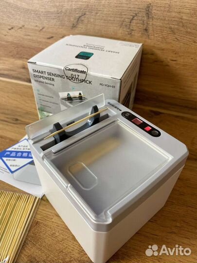Дозатор автоматический для зубочисток