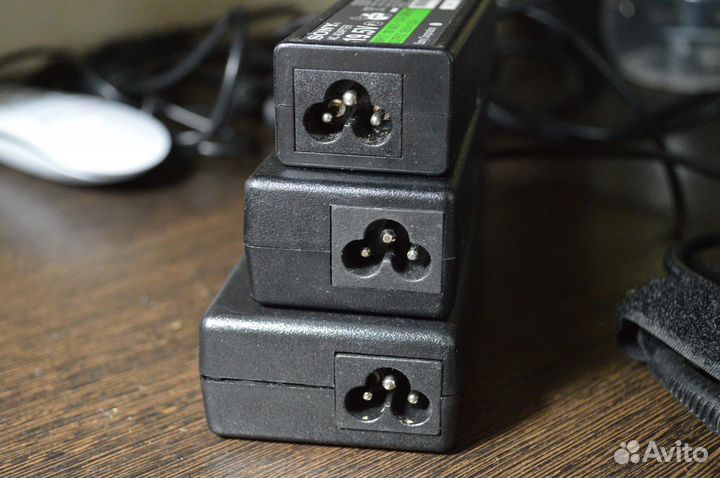 Блок питания для ноутбука HP, Toshiba, Sony