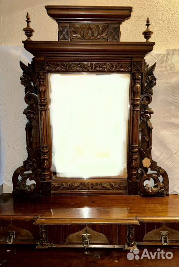 Комод с зеркалом резьба старинный 19 век