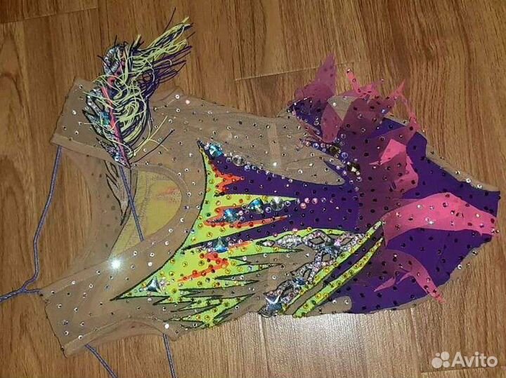 Купальник для художественной гимнастики