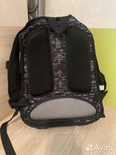 Школьный рюкзак